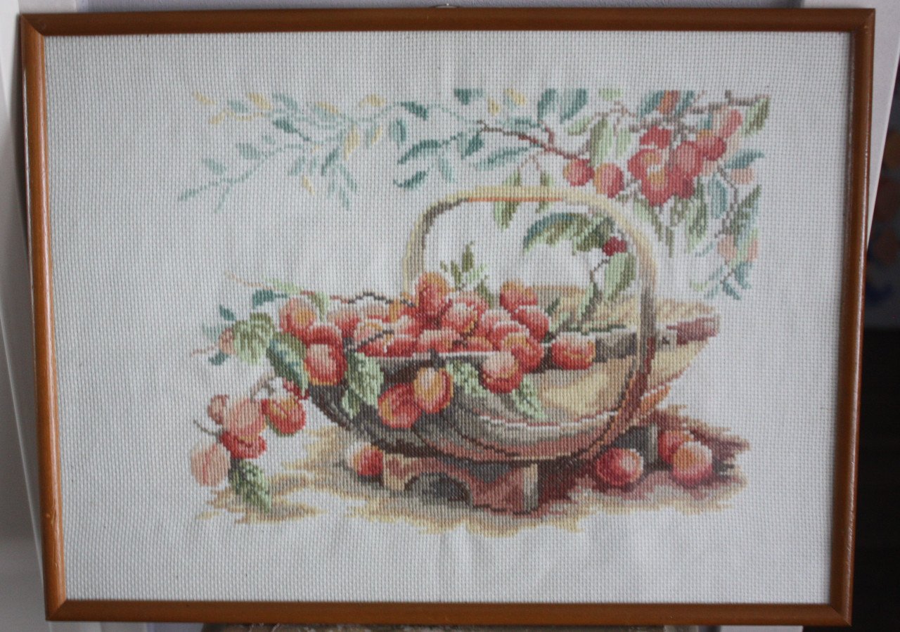 Schilderij met gebordeuurde fruitmand met fruit