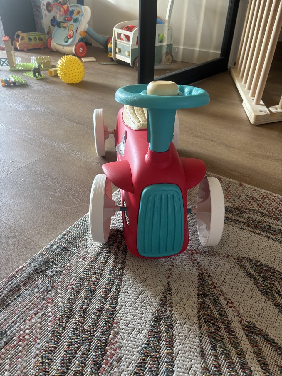 Clementoni Loopauto baby nieuw ongebruikt