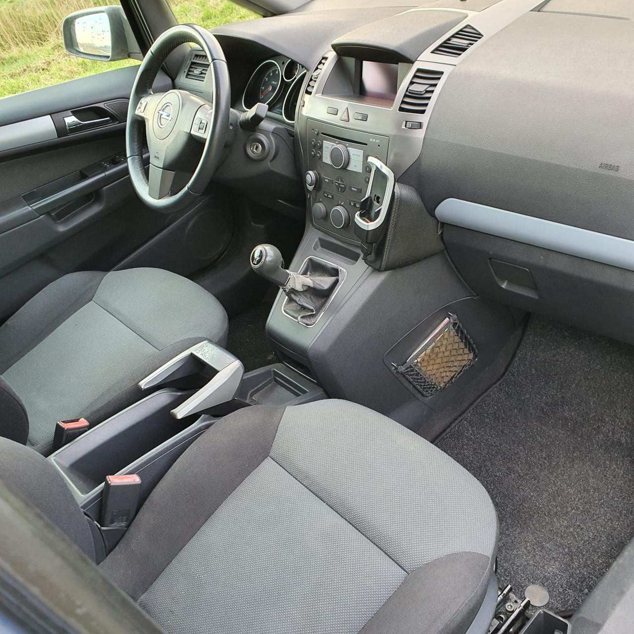 Opel Zafira 1.8 Enjoy 7 persoons