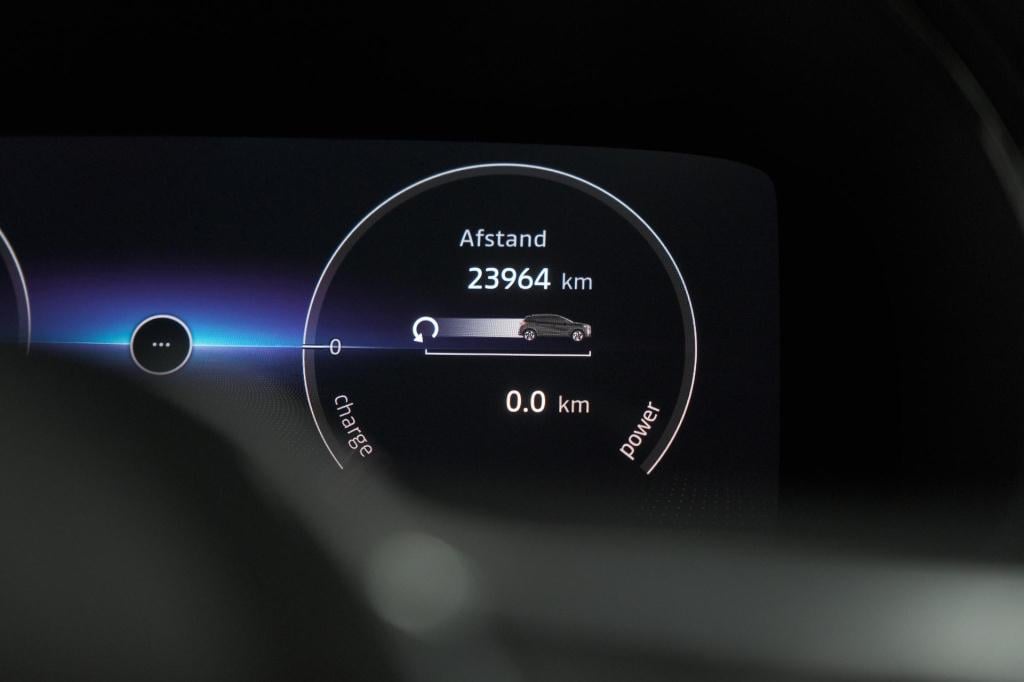 Renault Captur 1.6 e-tech full hybrid 145 techno | camera | navigatie | app