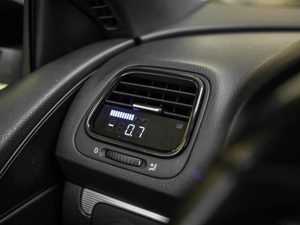 Volkswagen Scirocco 2.0 tsi 265 pk r | kuipstoel | dyna-audio | panoramadak