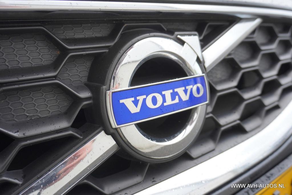 Volvo C30 1.6 d2 r-edition