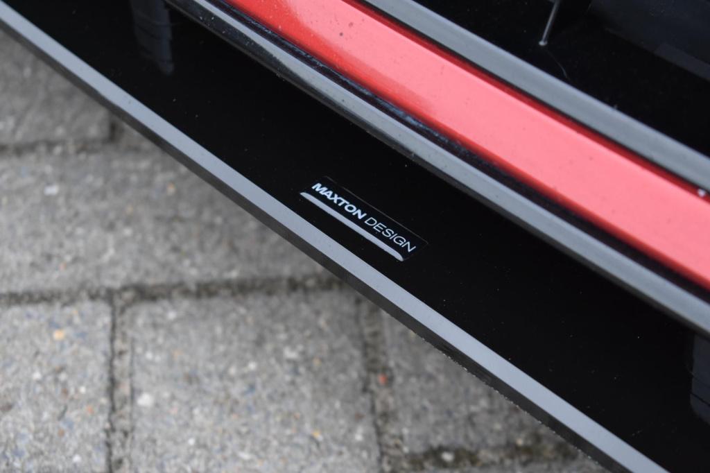 Volkswagen Golf variant 1.5 etsi r-line | maxton | iq-light | panoramadak |