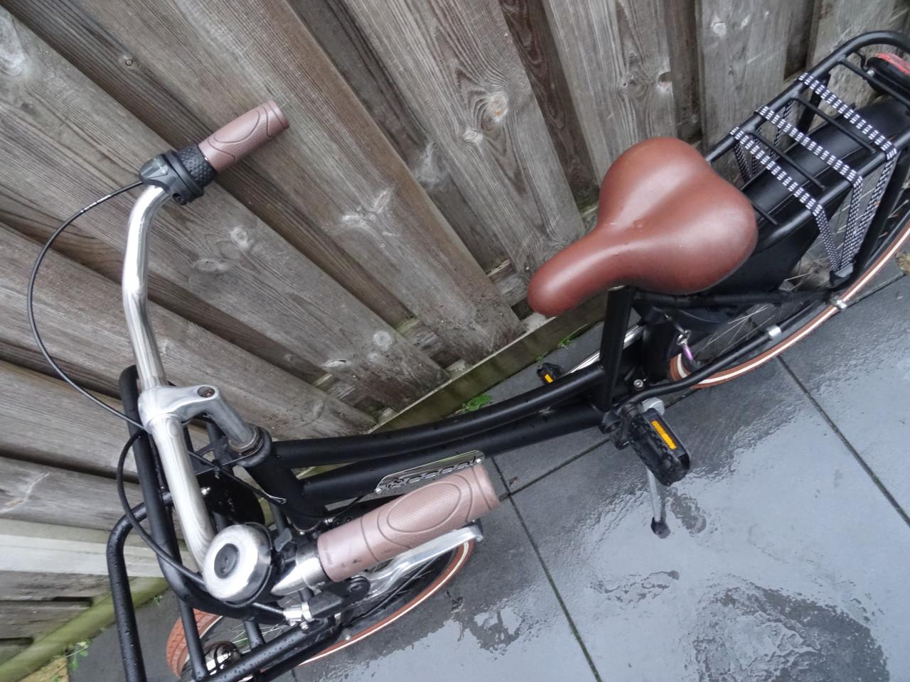 🚲 Stoere Meisjesfiets – Popal Daily Dutch 22 inch | 3 Versnellingen