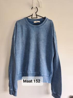 C&A sweater maat 152 blauw