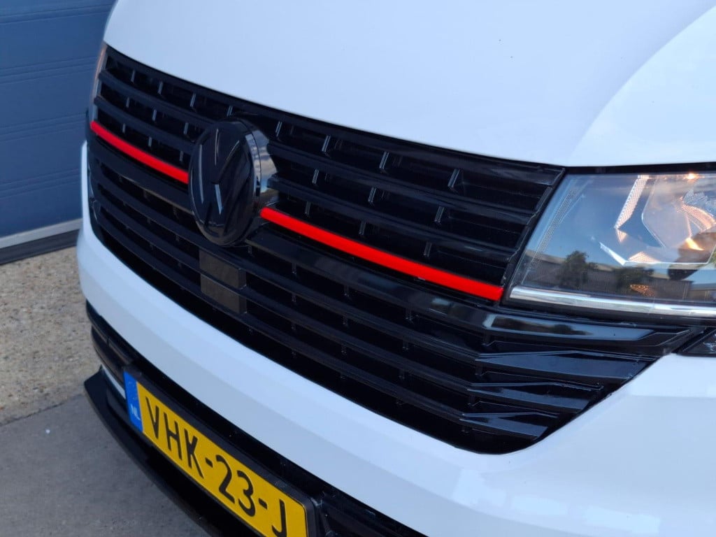 Volkswagen Transporter 2.0 tdi l2h1 30 dc verlaagd / spoilers in kleur / ai