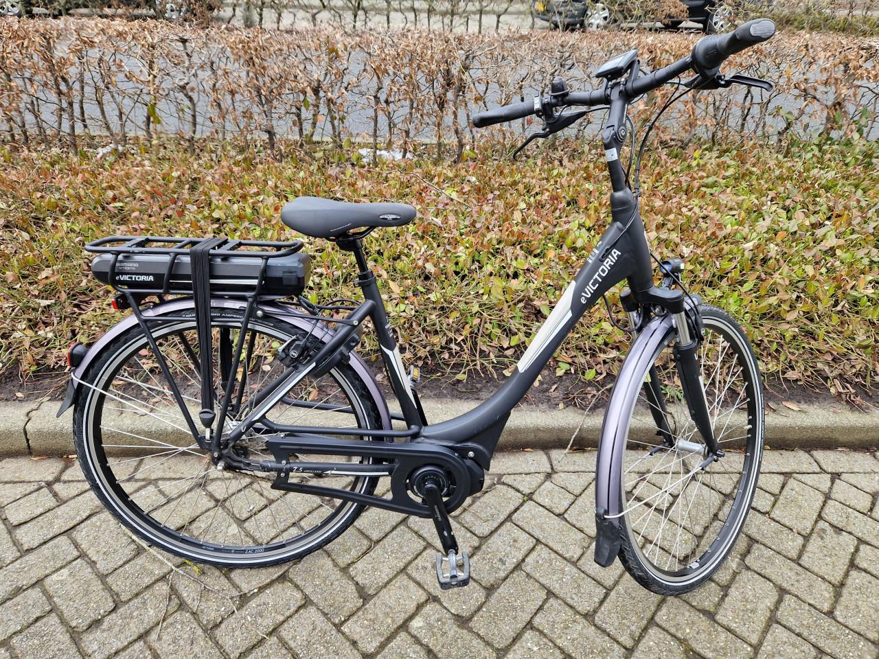 Zo goed als nieuwe Victoria met Shimano middenmotor