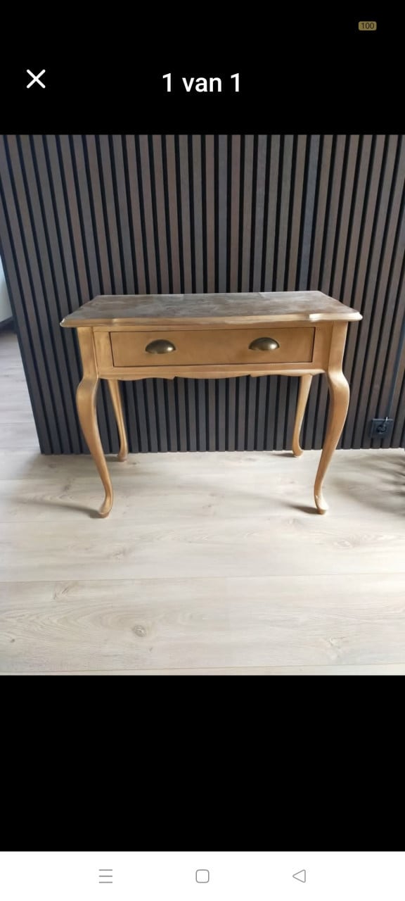 Leuk gouden tafeltje/kastje