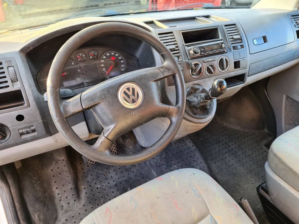 Volkswagen Transporter 1.9 tdi 300 t800base