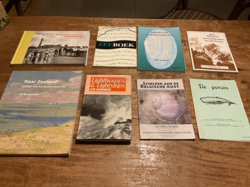 Zeeboeken en Zeeuwse boeken