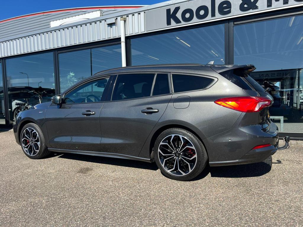 Ford Focus 1.0 ecoboost hybrid 155pk st line x | acc | trekhaak | carplay