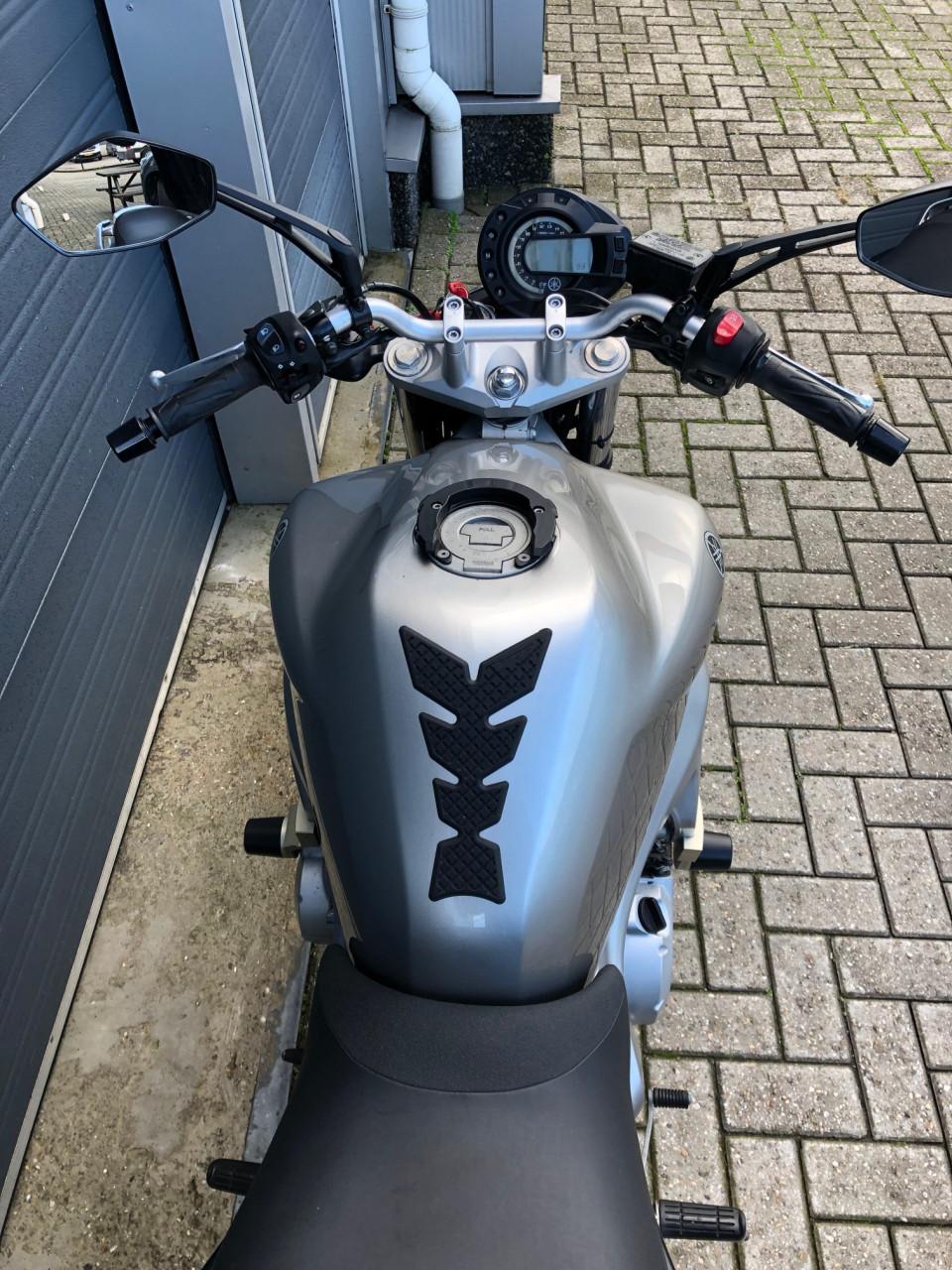 Inruilkoopje: Yamaha FZ6 N uit 2004, met 68dkm, nieuwe achterband €1995,-