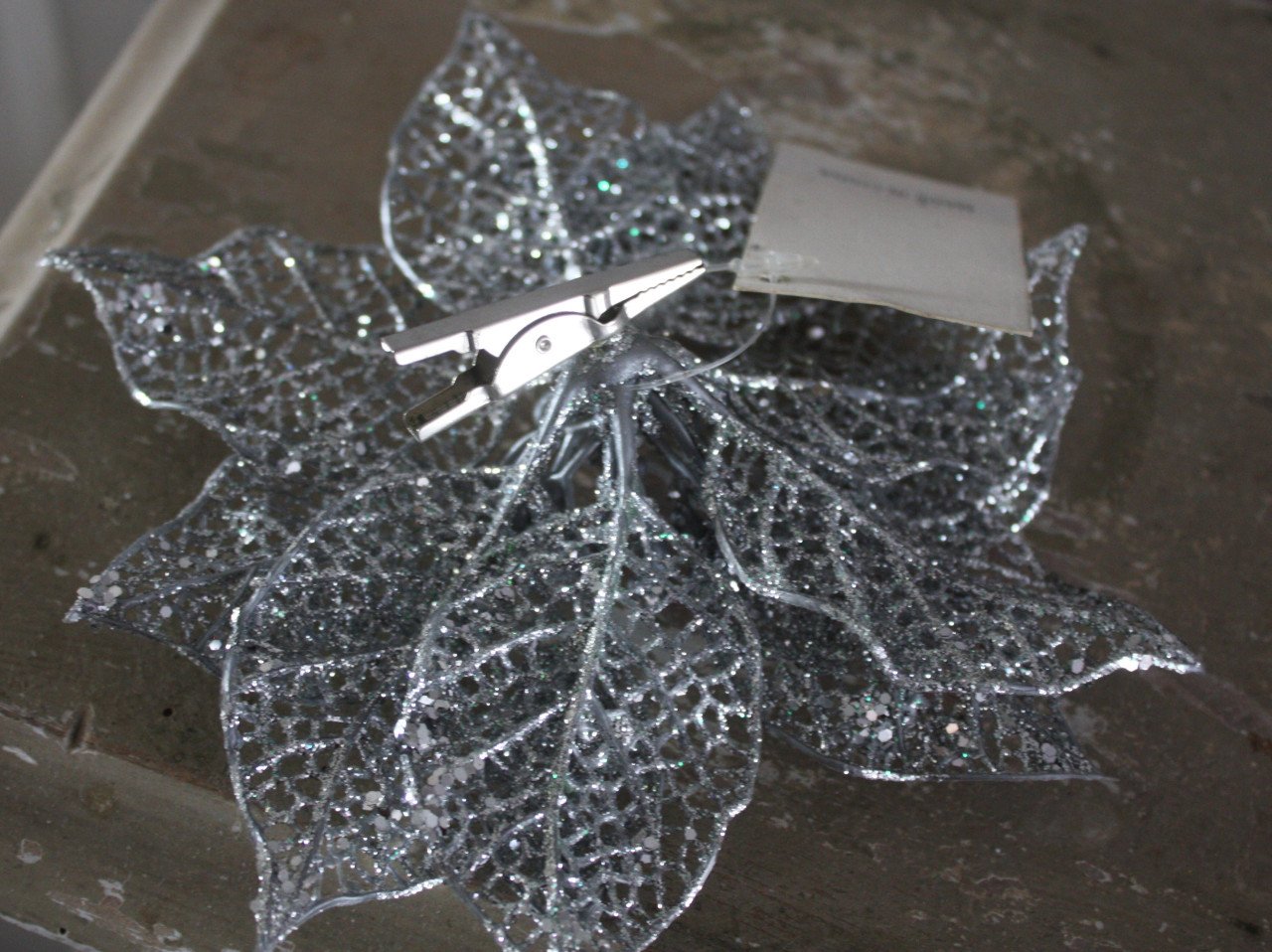 Nieuw zilver glitter bloem op knijper