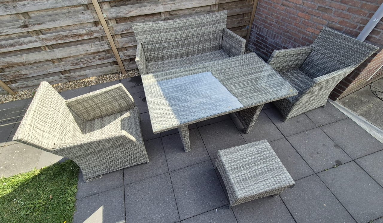 Dinner loungeset (Bezorging mogelijk)