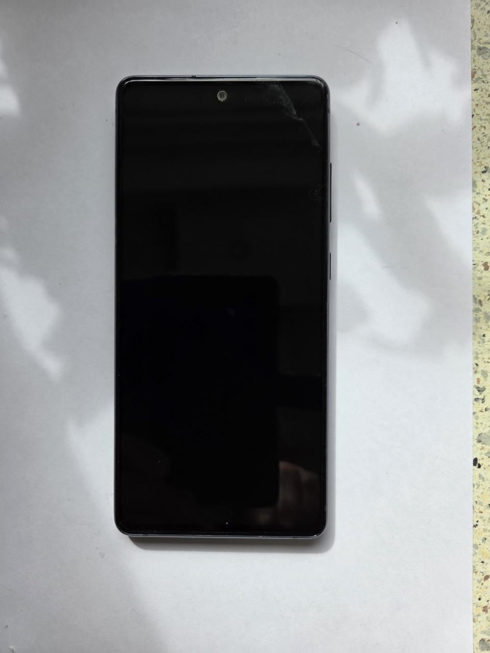 Nog zeer goede Samsung S20Fe mobile telefoon.