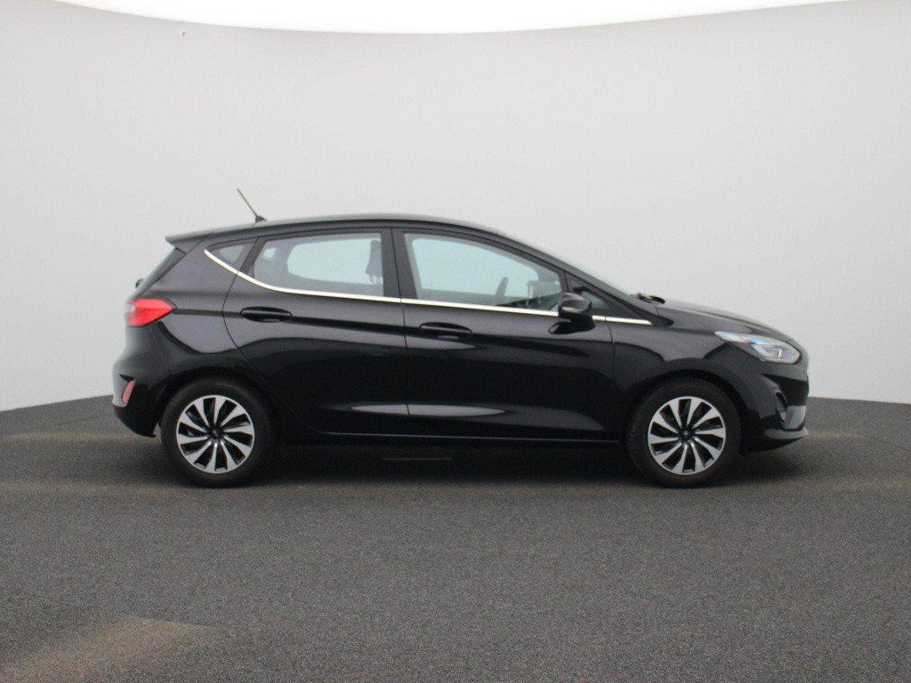 Ford Fiesta 1.0 ecoboost hybrid titanium