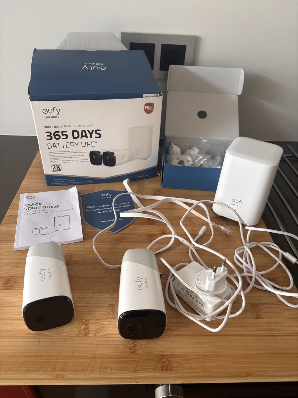 Eufy security wire-free met 2 camera’s