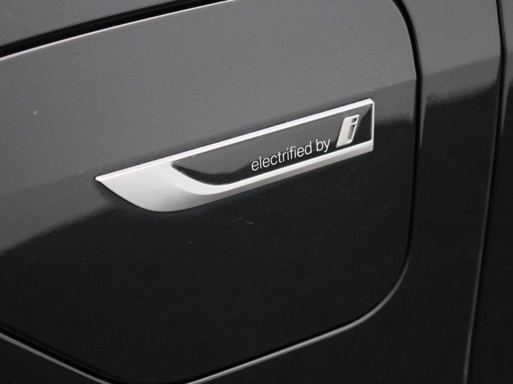 BMW X5 xdrive45e high executive | automaat | trekhaak | luchtvering | memor