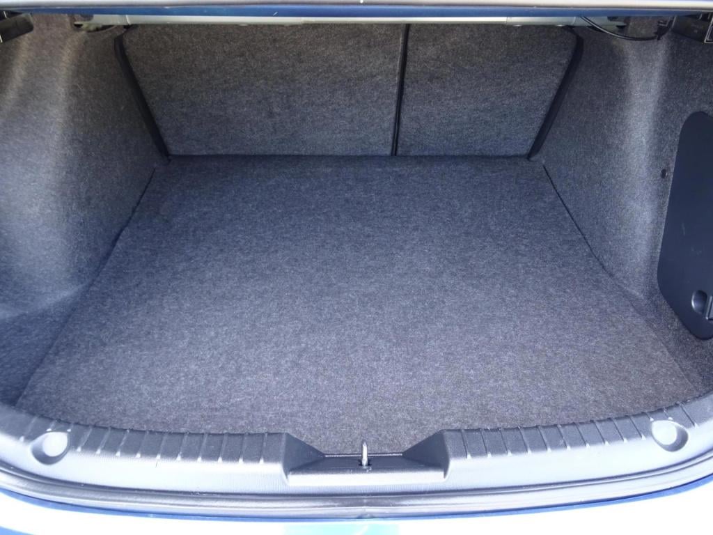 Mazda 3 2.0 skyactiv-g 120 gt-m | rijklaar