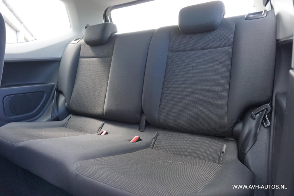 Volkswagen UP! 1.0 move up!