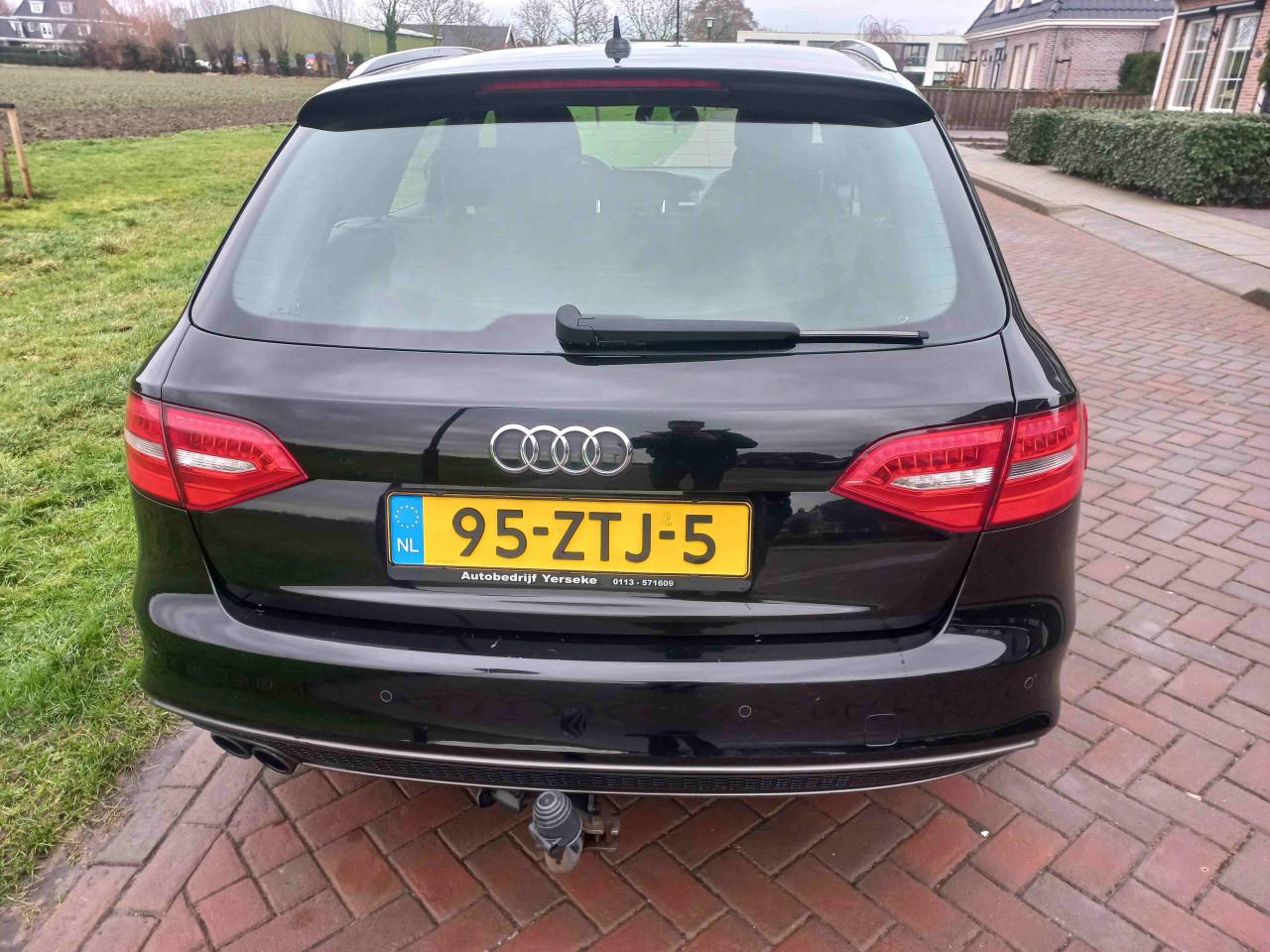 Audi A4 1.8 Tfsi 88kW/120 pk 2013 Zwart