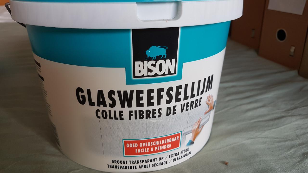 Bison glasvezellijm en glasweefsel