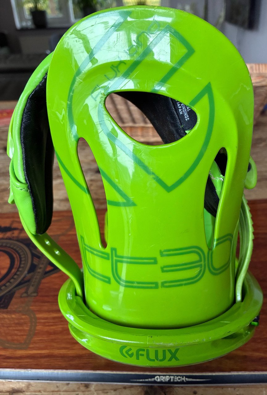 Arbor Element RX Rocker Snowboard + Flux TT30 Bindingen