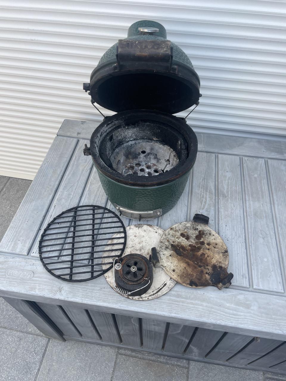 2x Big Green Egg Mini Origineel !!! lees de adv