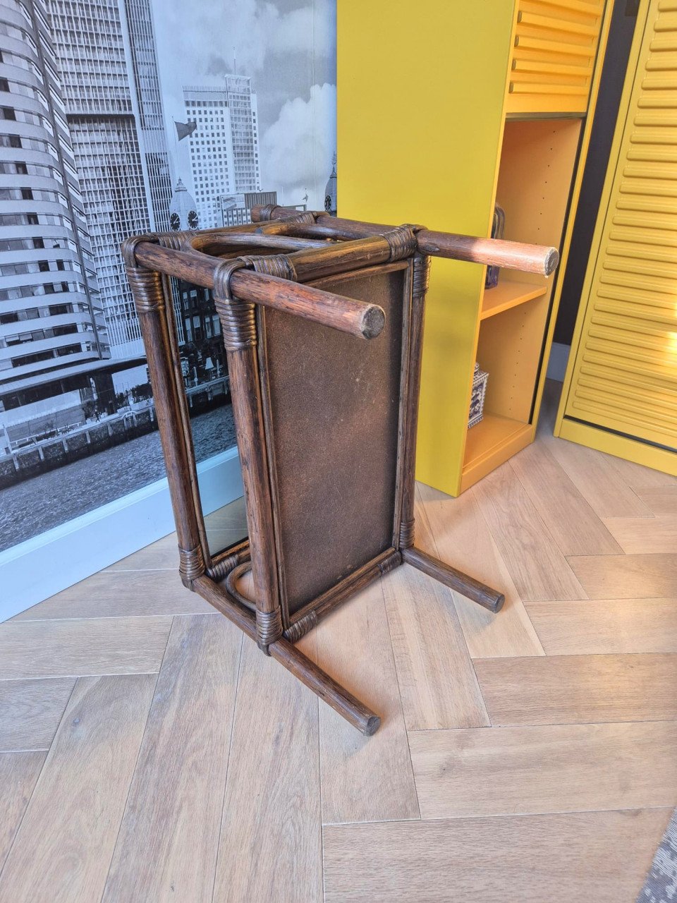 Rotan bijzettafel