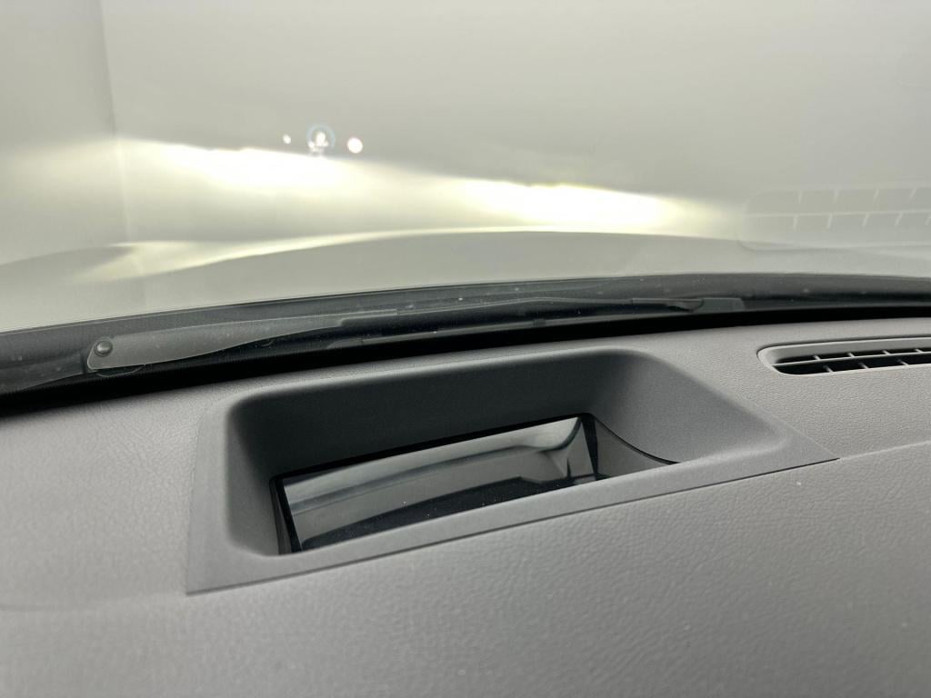 Mercedes-Benz A-Klasse 250 e amg line pano acc 360 leder