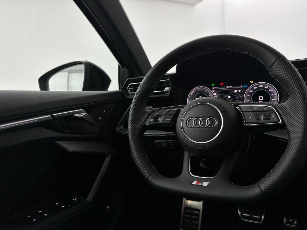Audi A3 sportback 45 tfsi e s edition competition