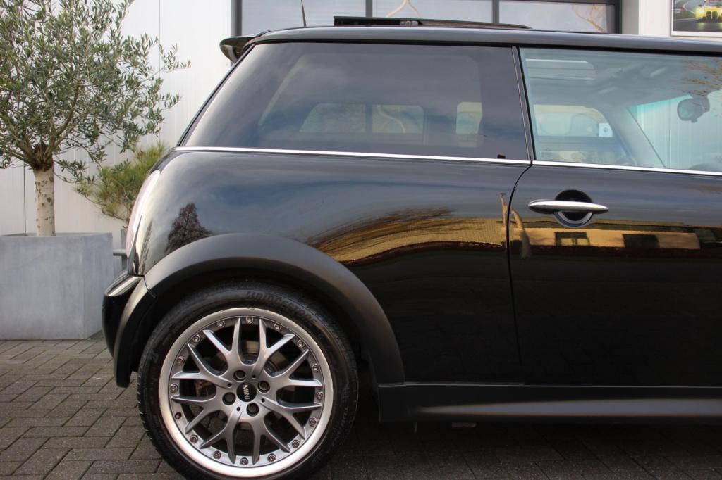 Mini Cooper mini 1.6 aut. john cooper works - pano - xenon - leder - harman