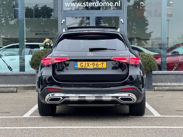 Mercedes-Benz Glc 300e 4matic amg i airmatic l gestuurde achteras l panoram