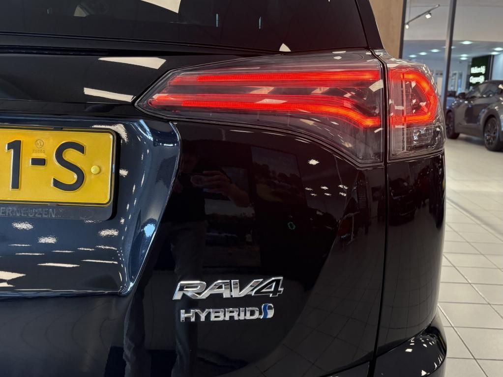 Toyota Rav4 2.5 hybrid awd executive
