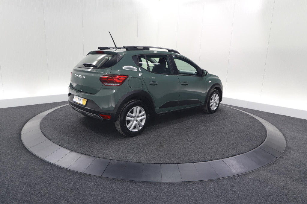 Dacia Sandero Stepway tce 90 expression | camera | dodehoekdetectie | navig