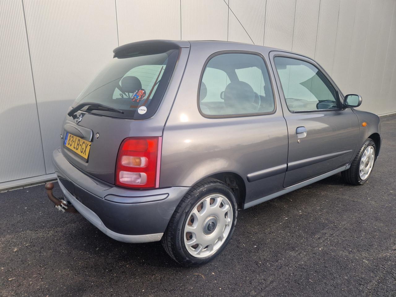 Nissan Micra 1.0 Clair