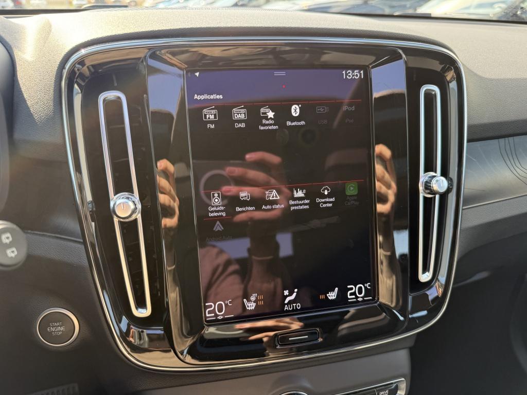 Volvo XC40 t5 262pk recharge ultimate bright| full options !!