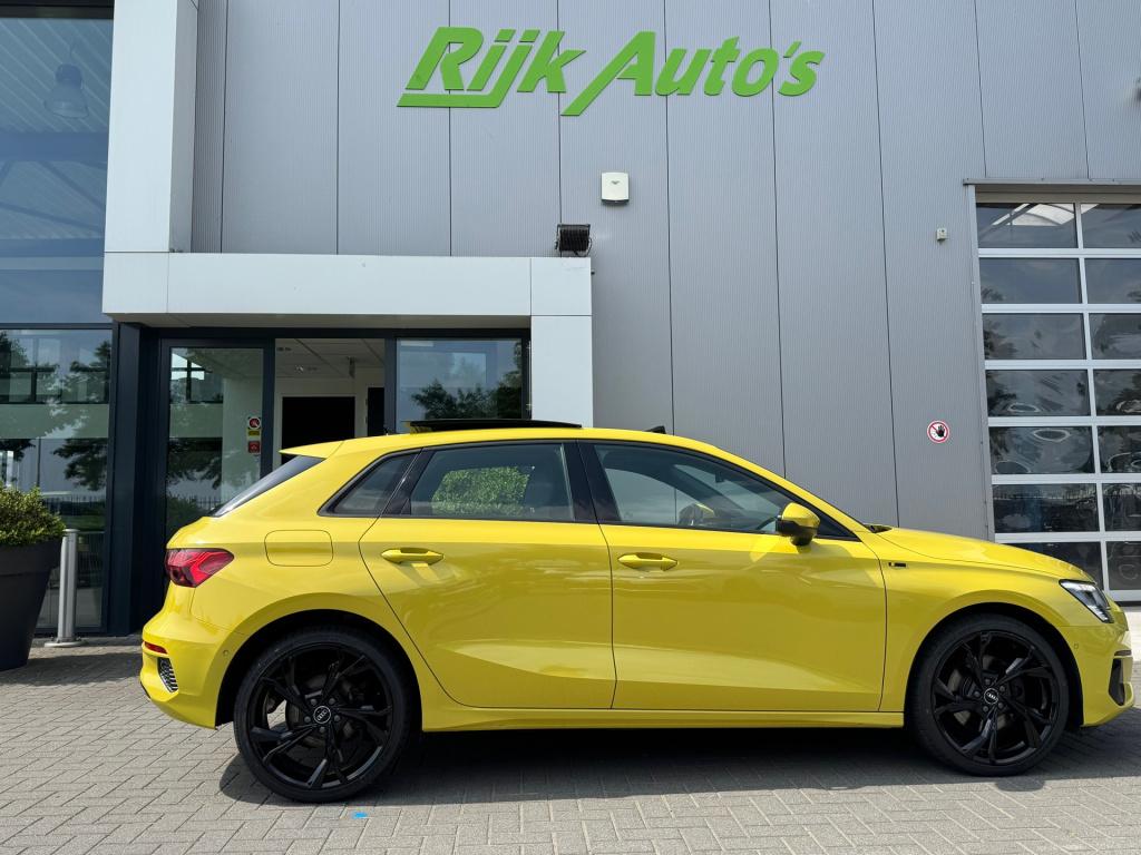 Audi A3 sportback 40 tfsie s-edition * pano * matrix * keyless * head-up