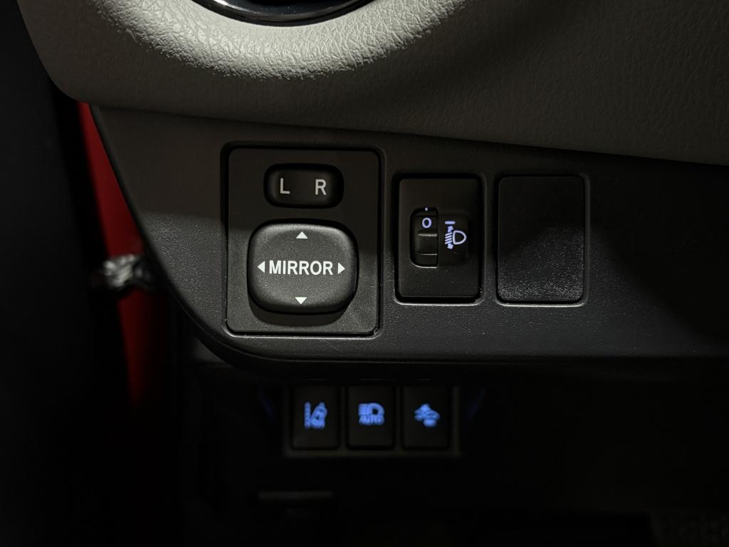 Toyota Yaris 1.5 hybrid aspiration | lage km-stand |