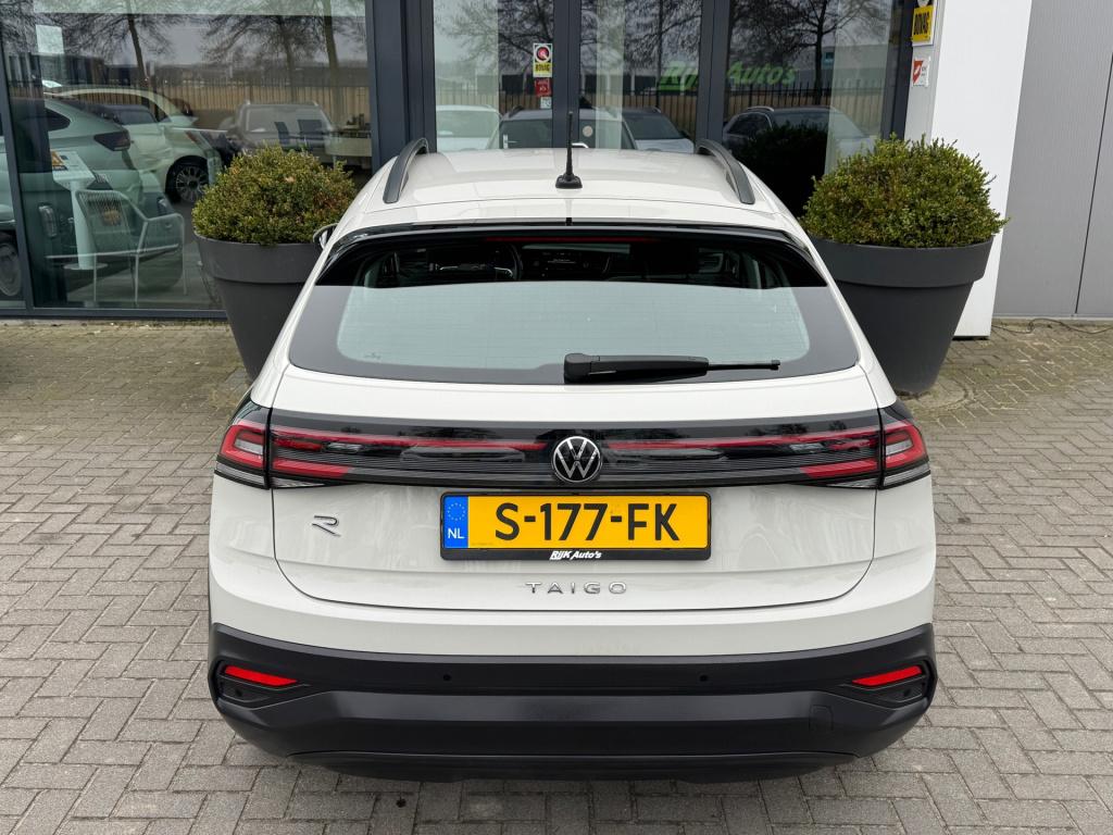 Volkswagen Taigo 1.0 tsi life business * carplay * stoelverwarming * pdc 2x