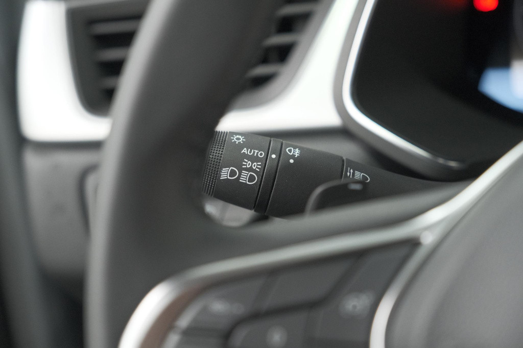 Renault Captur mild hybrid 140 edc techno | camera | 9.3 inch scherm | appl