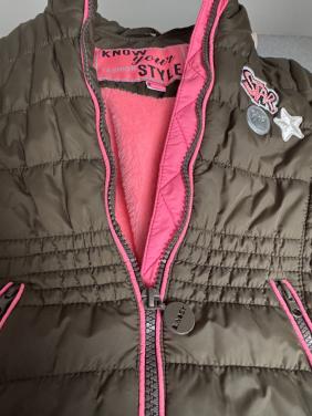 B.Nosy meisjesjas groen/roze – maat 98/104