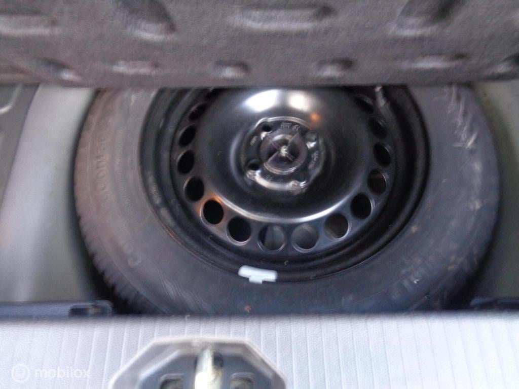 Opel Corsa 1.4-16v design ed/automaat/airco/stoelverw/ stuurverw/cruise con