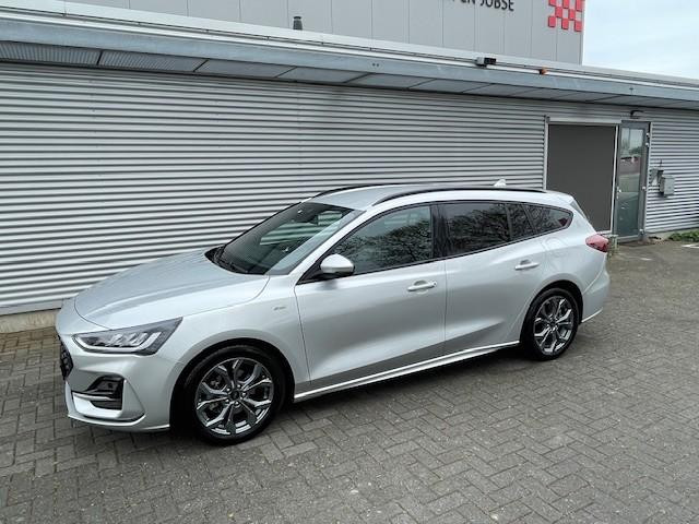 Ford Focus wagon ecoboost hybrid st line | navigatie | clima | led
