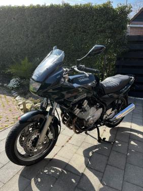 Yamaha XJ 600s Diversion toermotor 2003