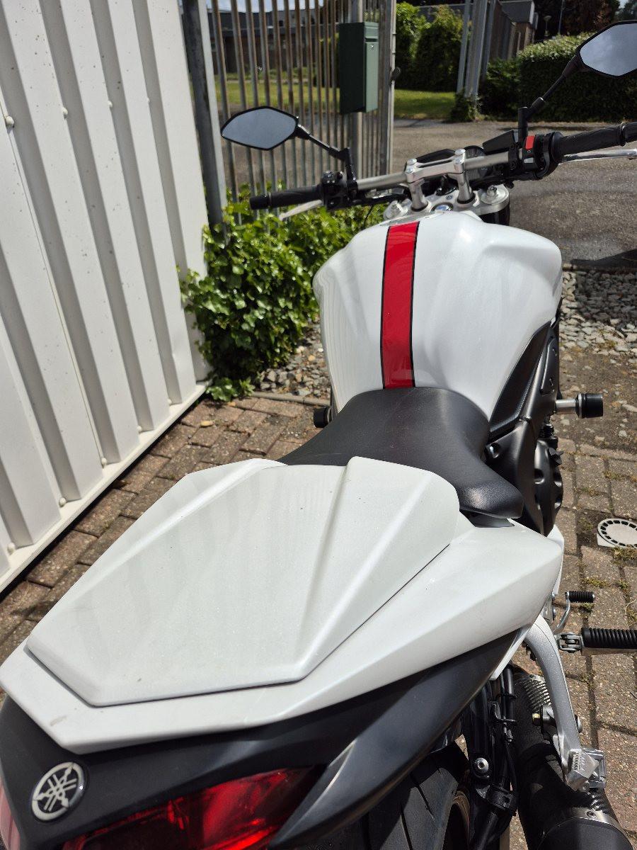 Yamaha FZ1  uit 2009,  dikke naked bike