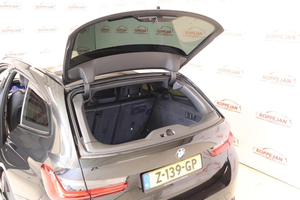 BMW 3-serie touring 330i high executive m sport, adaptive cruise, widescree