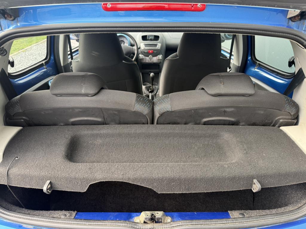 Peugeot 107 1.0-12v urban move airco 5-drs