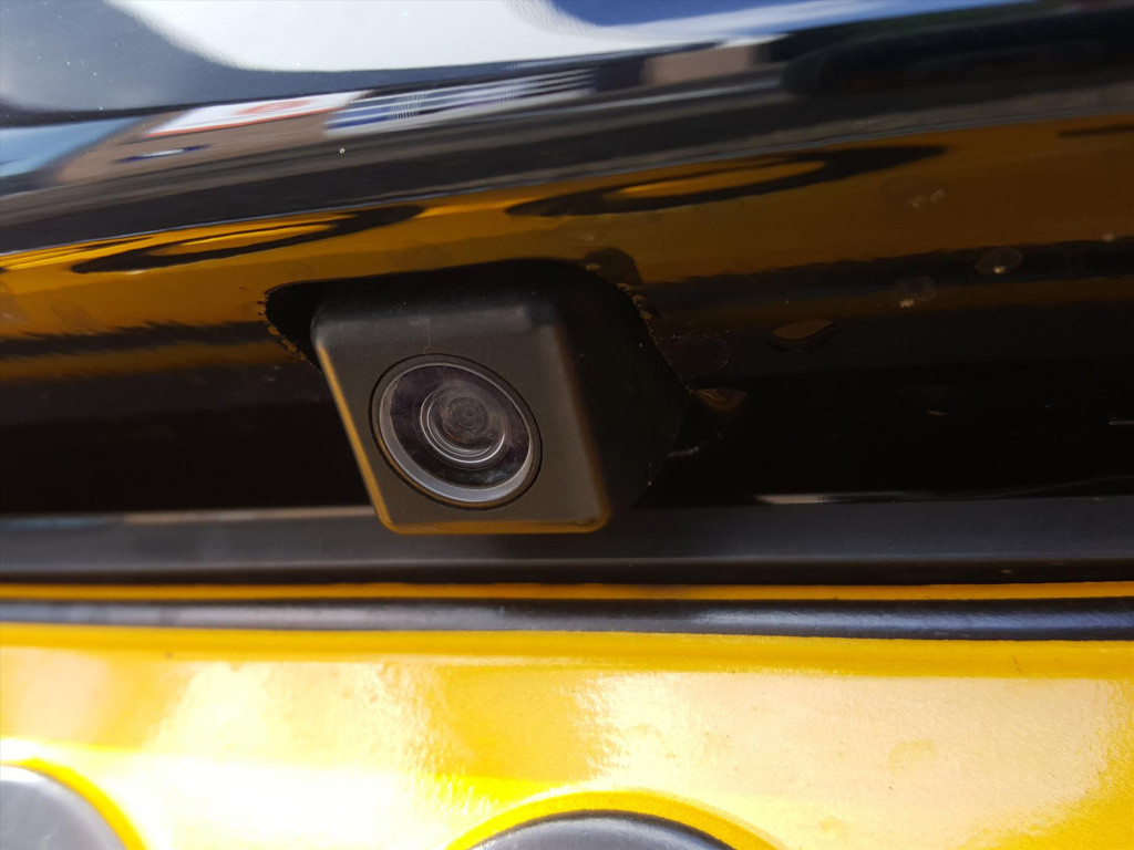 Peugeot 108 active 1.0 e-vti 72pk 5d premium pakket | airco | radio | bluet