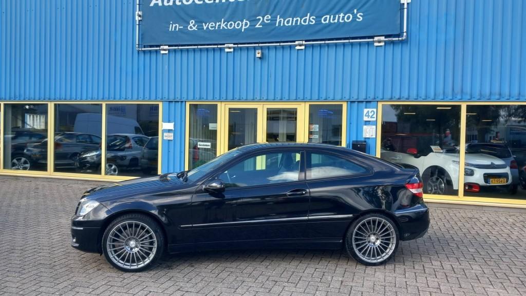 Mercedes-Benz Clc 350 272pk